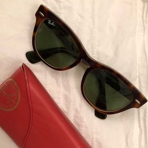 Ray Ban Wayfarer Laramie Special Series